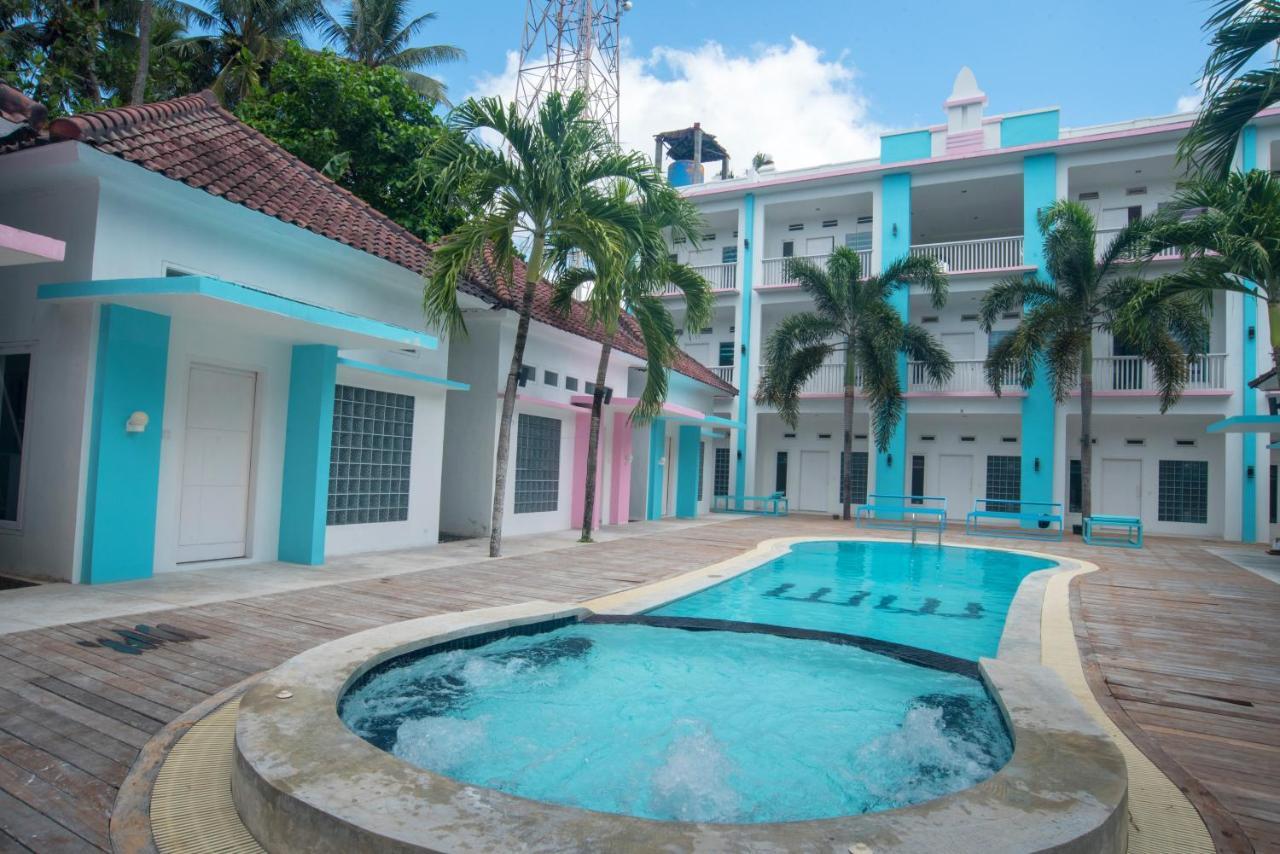 Albergue Mad Monkey Kuta  Exterior foto