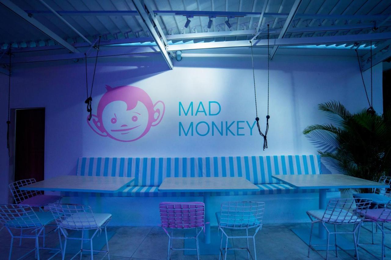 Albergue Mad Monkey Kuta  Exterior foto